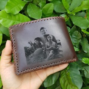 photo-printing-personalized-wallet-with-sewing-edge