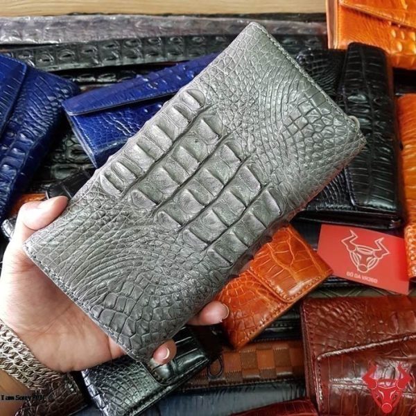 MC-Luxury-store-women-alligator-purse