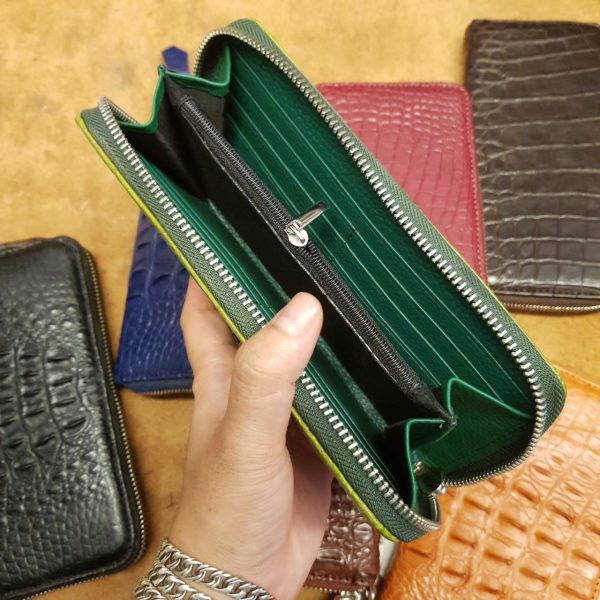 MC-Luxury-store-women-crocodile-wallet-sales-off