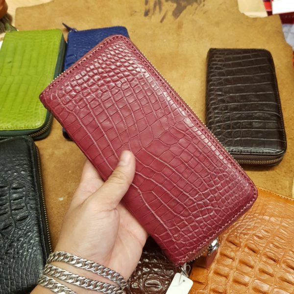 MC-Luxury-store-alligator-skin-wallet-for-women