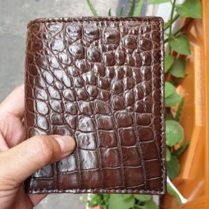 Vertical-crocodile-men's-wallet-double-side